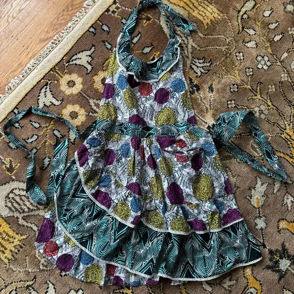 Anthropologie floral apron - Picture 1 of 5